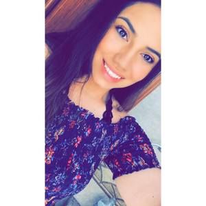 Meet your Posher, Danielle